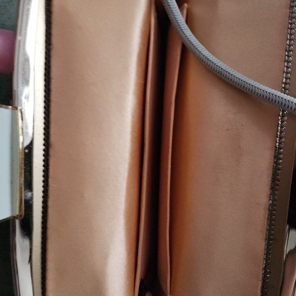 Chic Monochrome Snakeskin Clutch - Picture 3 of 5